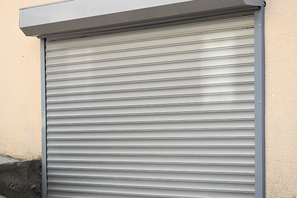 রোলার ব্লাইন্ডস: শক্তি দক্ষতা তৈরির 'অদৃশ্য অভিভাবক'